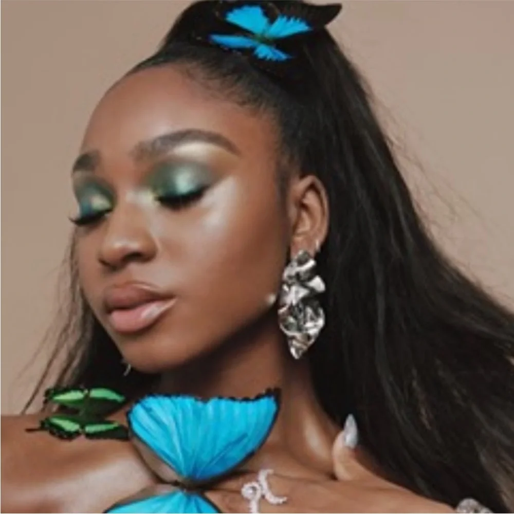 Alexis Bittar Crumpled Earrings Silver - Picture 7 of 14